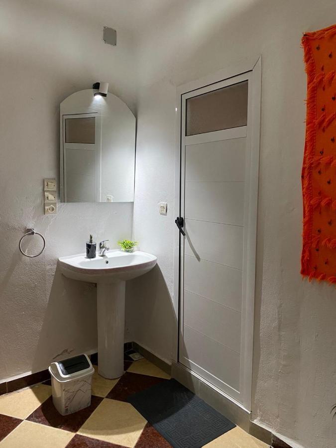 Rayane Guest House ทากาเซาท์ ภายนอก รูปภาพ